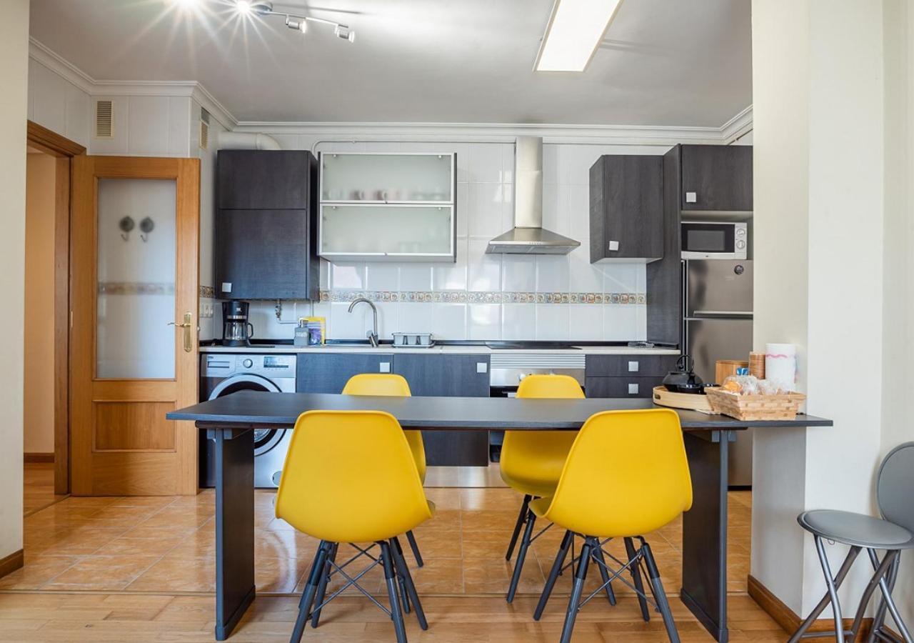 Apartamento Irene Centrico Con Wifi Y Parking Coche Tamano Medio Onís מראה חיצוני תמונה